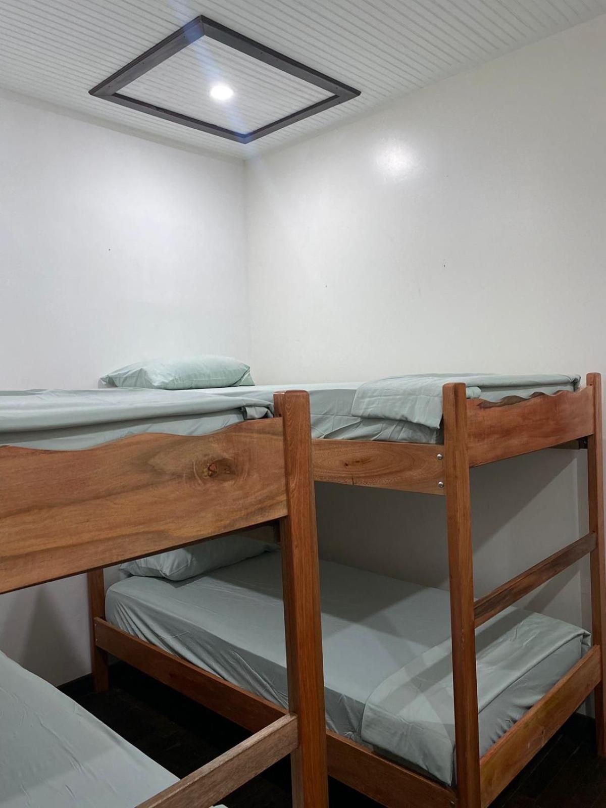 Travelart Backpackers Hostel Belize City Exterior photo