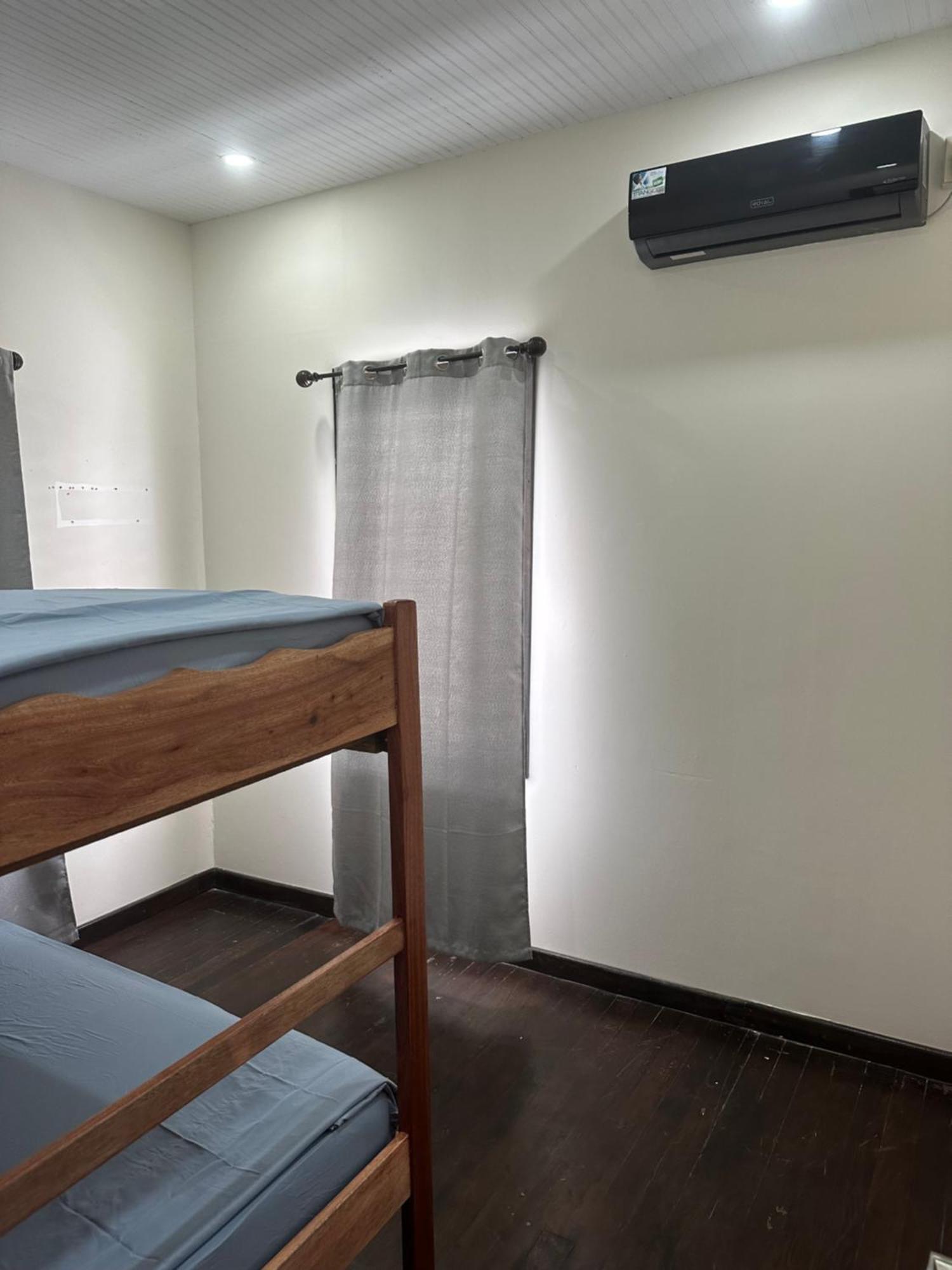 Travelart Backpackers Hostel Belize City Exterior photo